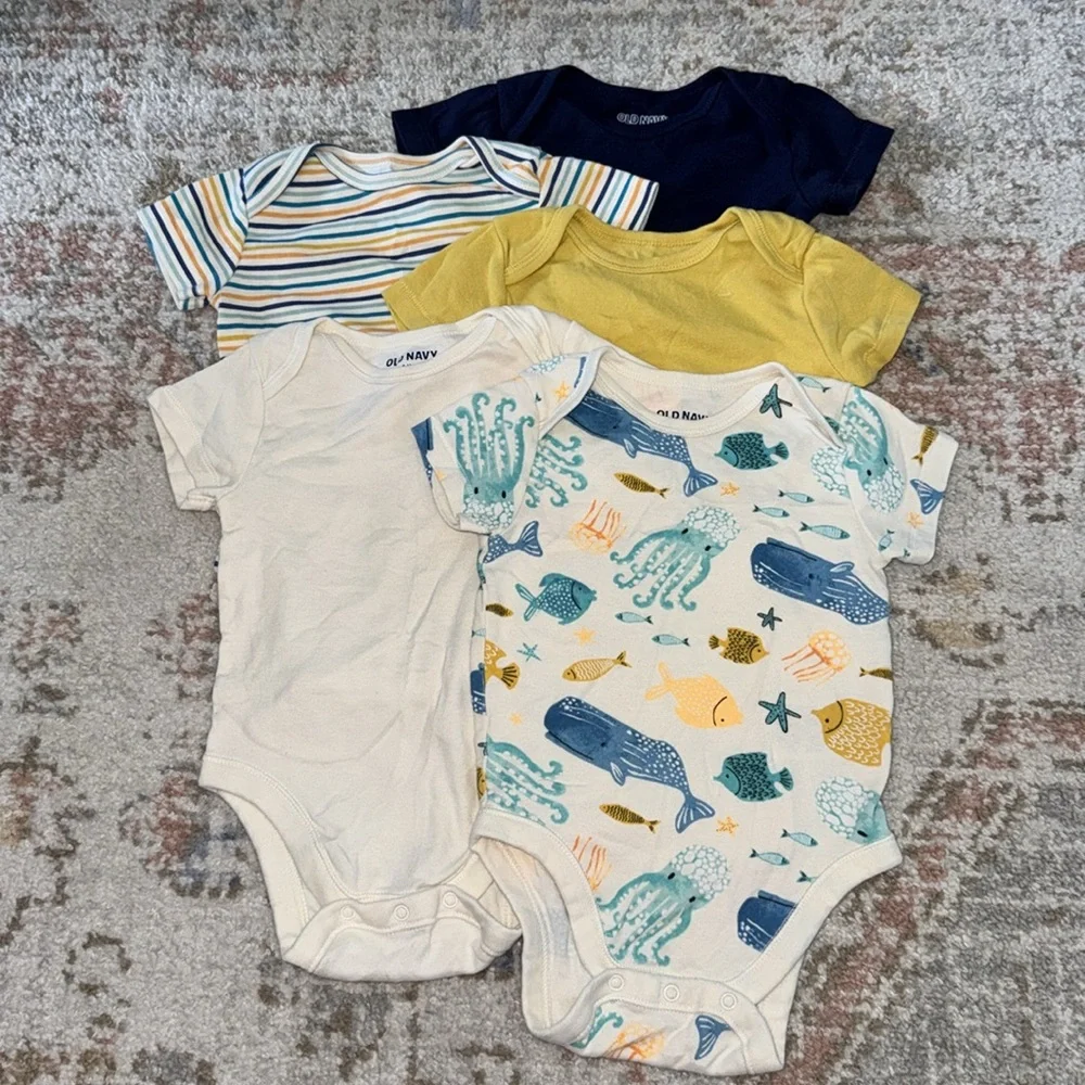 Old Navy Lost at Sea 5-Pack Baby Bodysuits 6-12M